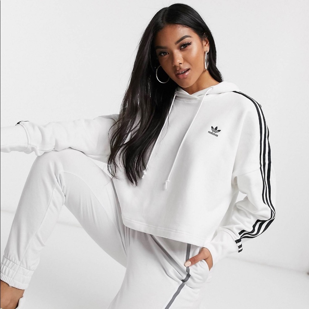 Adidas Pullover Cropped Sweatshirt - Size Medium